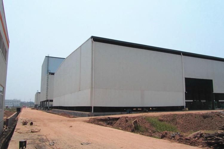 Armaz&eacute;m de a&ccedil;o