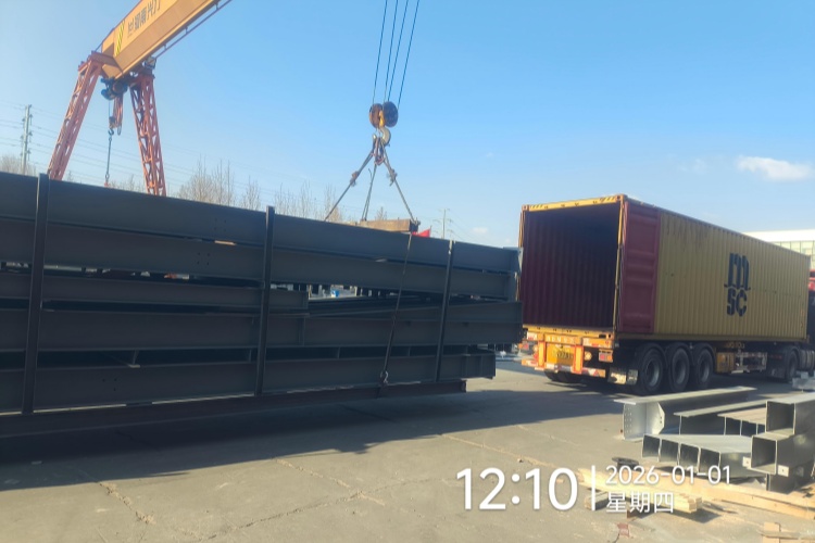 carregamento de estrutura met&aacute;lica