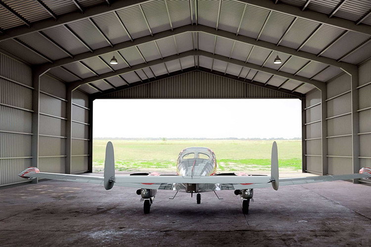 Projeto de estrutura de aço para hangar de aeronaves com espaço de manutenção