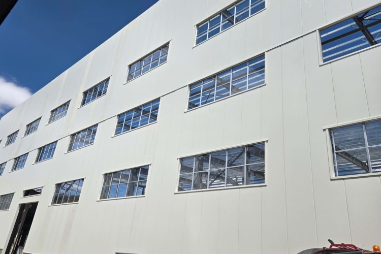 Construção de fábrica pré -construída para construção de plantas industriais