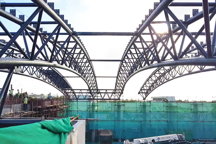 Frame de a&ccedil;o estrutural