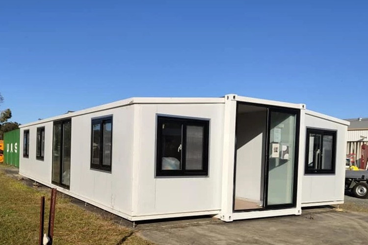 Casa de cont&ecirc;iner pr&eacute;-fabricada