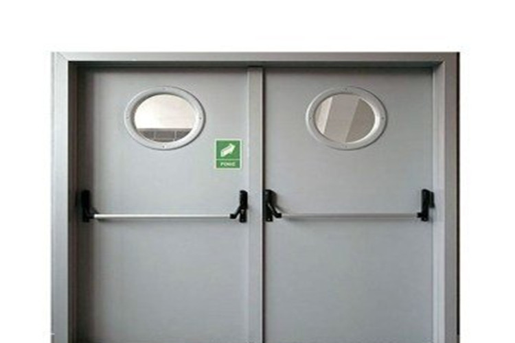 porta de inc&ecirc;ndio