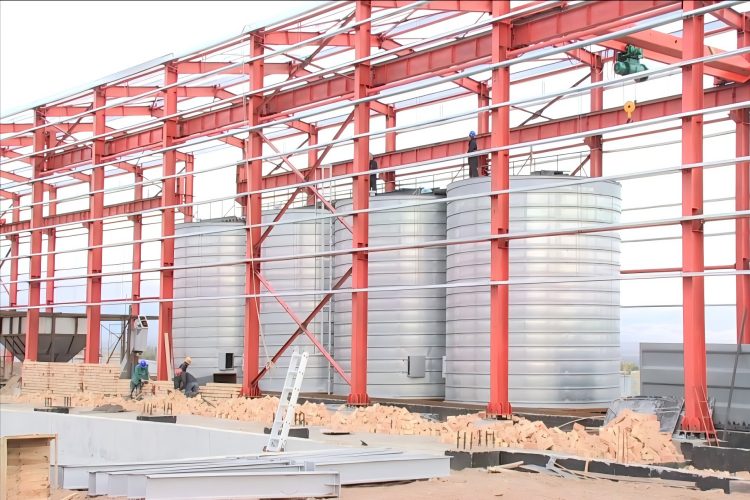 Fabricação de aço estrutural para construção de fábricas