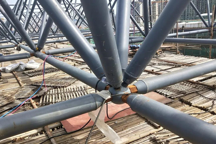 Conex&atilde;o de parafuso