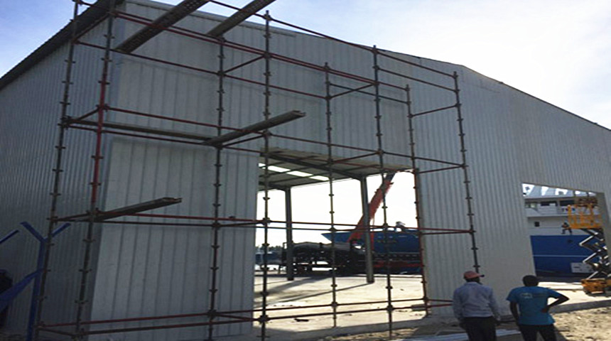 Estrutura de a&ccedil;o do armaz&eacute;m