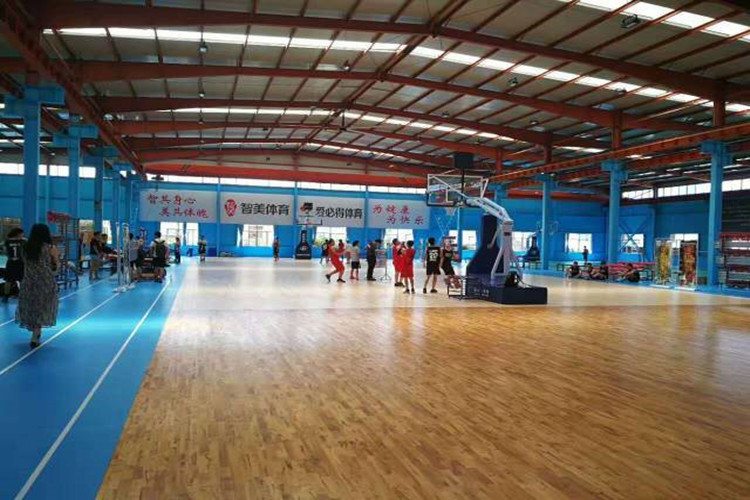 Salas de aço pré -fabricadas para quadra de basquete em interior