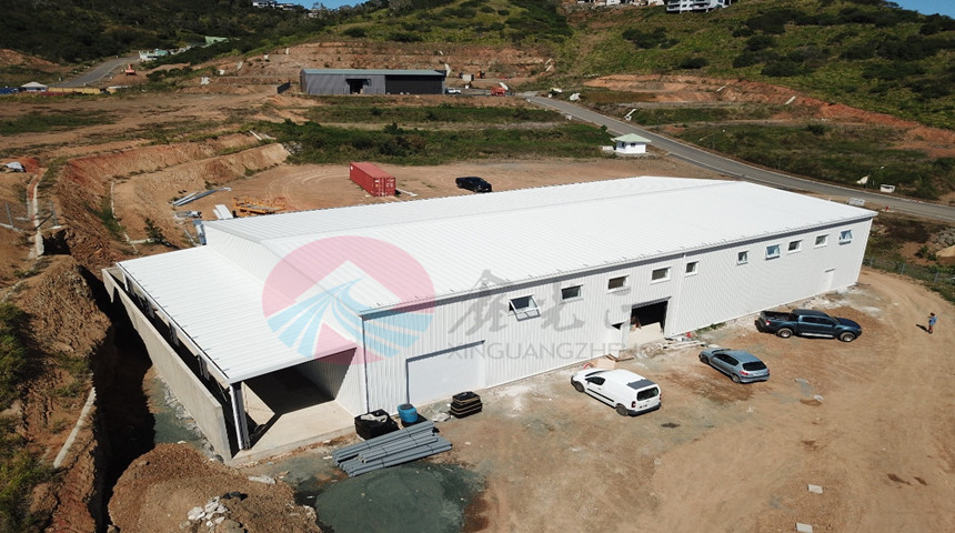 Estrutura de a&ccedil;o do armaz&eacute;m