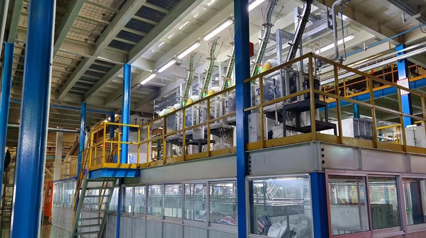 4. Edif&iacute;cio de a&ccedil;o